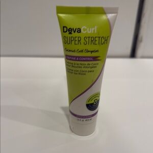DevaCurl Super Stretch Cream - Green and White
